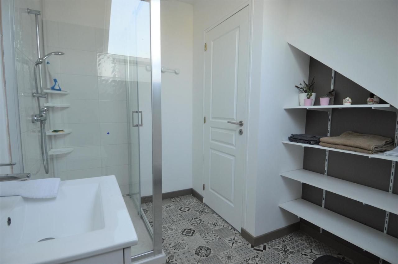 Appartement Moderne Avec Terrasse A 500M De La Mer クルル・シュル・メール エクステリア 写真